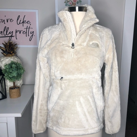 The North Face Osito Sport Hybrid Pullover Jacket - Picture 7 of 12